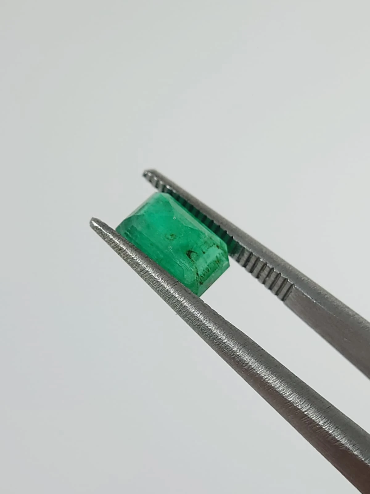 1.37ct Emerald Octagon Cut Loose Gemstone from Afghanistan — view 2
